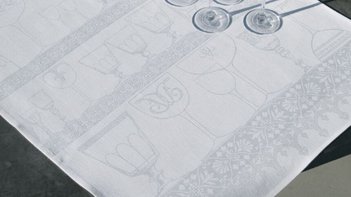 El símbolo secreto en tu etiqueta de lino que cambia todo: Masters of Linen®